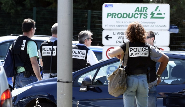 Un decapitado y varios heridos en atentado en una planta de gas en Francia​