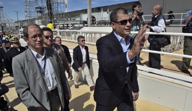 Correa denuncia intento golpista en Ecuador