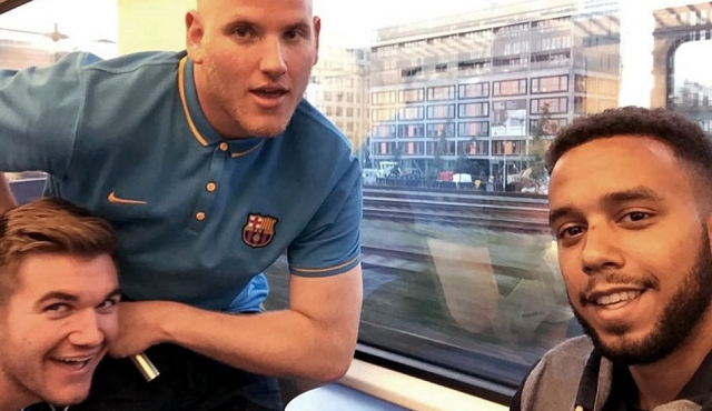 Tres amigos de viaje que terminaron como héroes en Estados Unidos y Francia