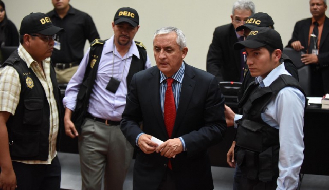 Expresidente de Guatemala a prisión por corrupción