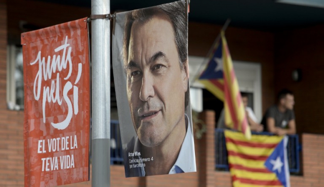 Sondeos indican victoria independentista en Cataluña