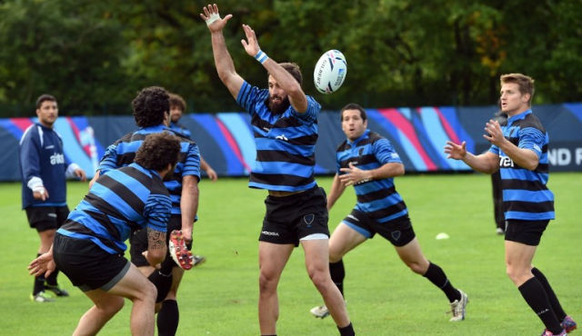 Uruguay-Gales en Cardiff, un duelo de David contra Goliat