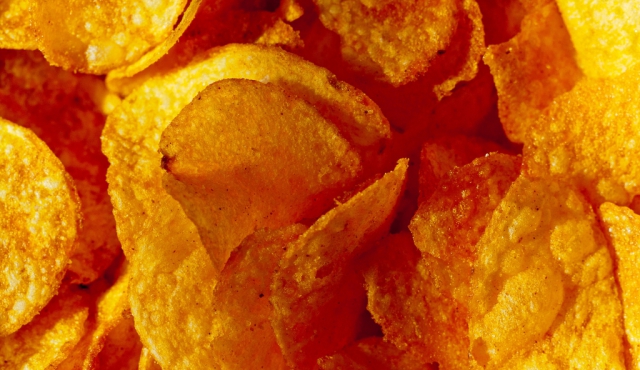 Un “chorro intenso” de azúcar, grasa y sal cuya venta crece 146%