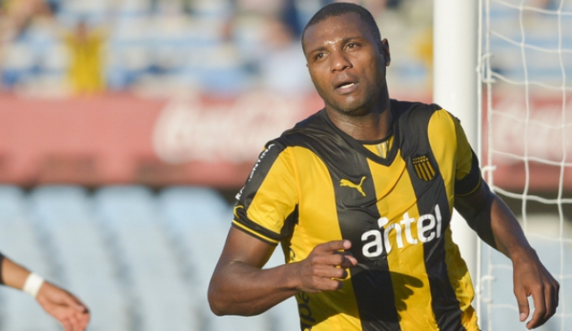 Zalayeta piensa en retirarse al final de la temporada