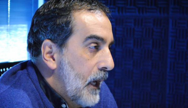 “Muchos médicos se forman con un folleto del visitador”