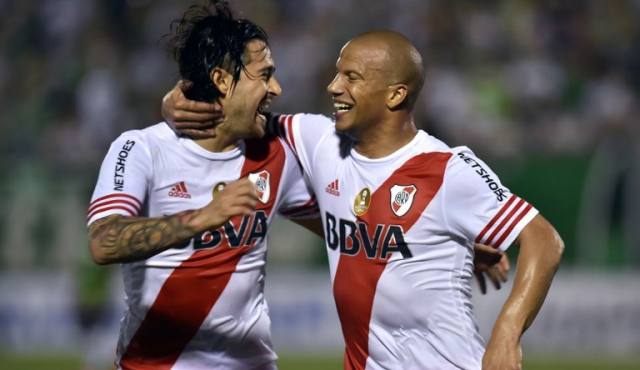 Sánchez y Pisculichi salvan a River