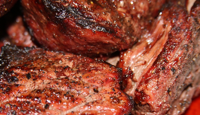 OMS aclara que no hizo un llamado a dejar de consumir carnes