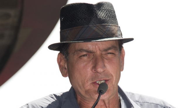 Charlie Sheen revelará que es HIV positivo