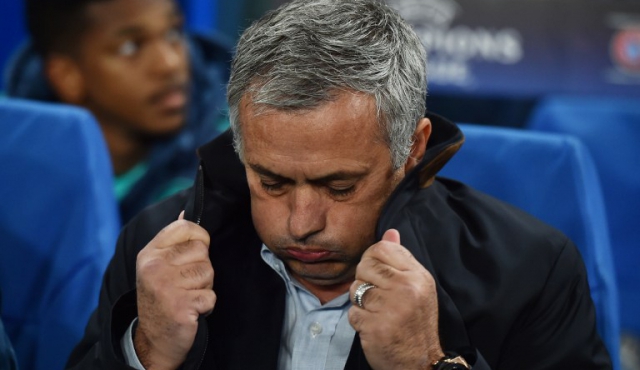 Los malos resultados del Chelsea le cuestan el cargo a Mourinho