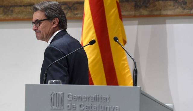 Artur Mas renuncia a su reelección como presidente de Cataluña