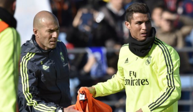 Zidane: “siendo admiración por Cristiano Ronaldo, es una bestia”