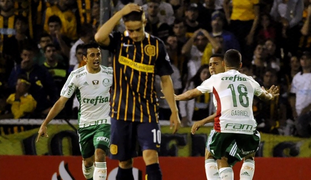 Central y Palmeiras dejan la clasificación servida a Nacional