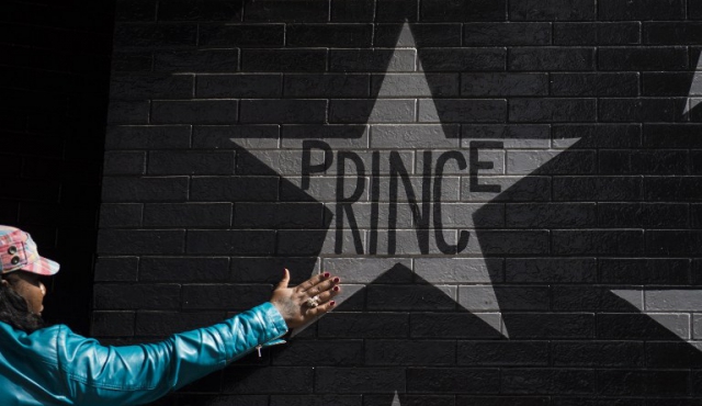 Prince tenía opiáceos en su cuerpo cuando murió