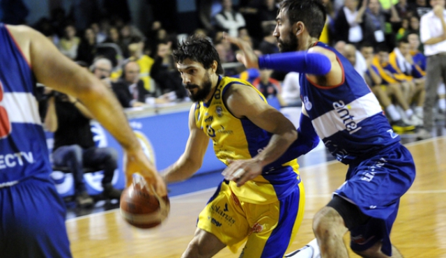 Hebraica vuelve a gritar campeón 