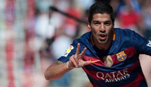 Suárez se quedó con la pelota, el Pichichi y la Liga