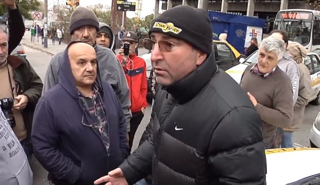 Marcelo dijo que “pasa hambre” pero tiene 100 taxis, según SUATT