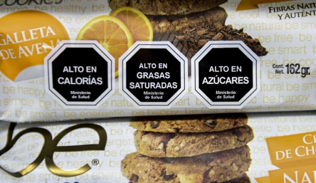 Chile dice “Pare” a alimentos poco saludables