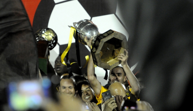 Peñarol “documenta los 50 títulos”