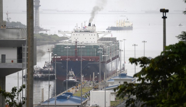 Panamá reabre modernizado y ampliado su centenario Canal