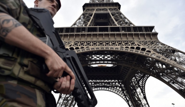 Varios medios de Francia dejarán de publicar fotos de autores de atentados