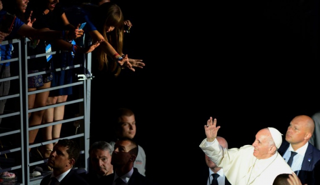 Papa pidió a los jóvenes que el Evangelio sea su “navegador”