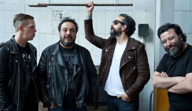 Molotov vuelve a Montevideo en octubre