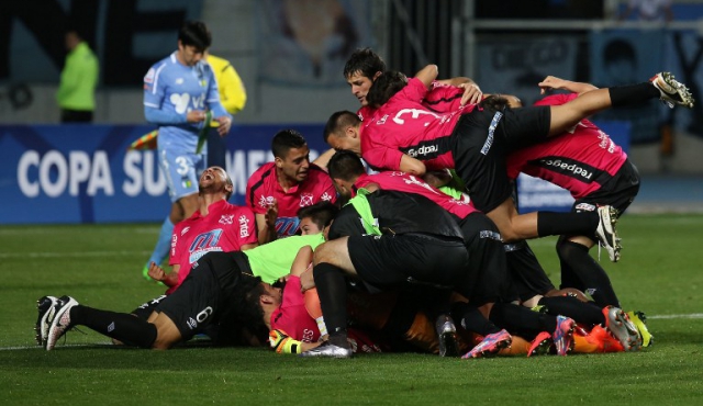 Wanderers va por completar el trabajo 