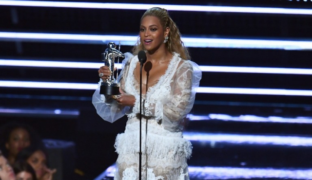 Beyoncé fue la reina de la ceremonia de los premios MTV
