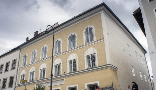 Demoler la casa natal de Hitler sería “negar el pasado nazi de Austria”