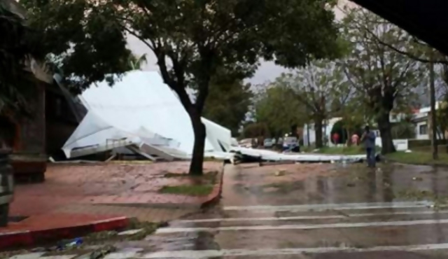 Turbonada causa daños en Piriápolis