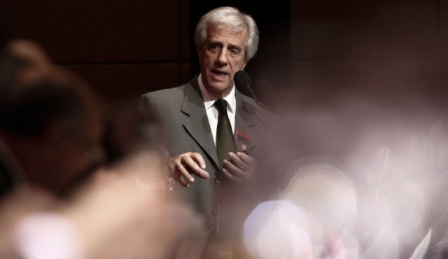 Vázquez en Brasil: en Uruguay no es necesario “un solo peso de coima” para invertir