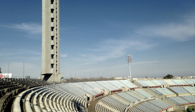AUF recibe propuesta de 68 millones al año por derechos de TV del fútbol local