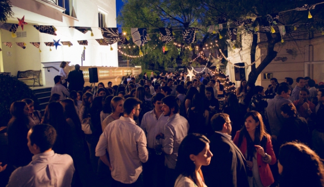 “La UM vale por lo que valen sus Alumni”