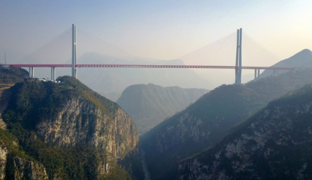 Abrió en China el puente más alto del mundo