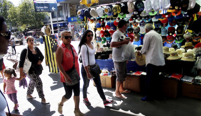 Cambios en el tránsito en 8 de Octubre por Feria de Reyes