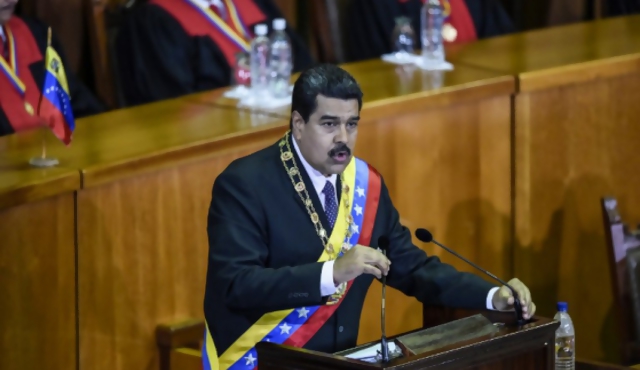 Maduro da cuentas de su gestión y acusa al Parlamento de “conspiración”