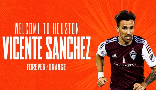 Vicente Sánchez firmó con Houston Dynamo a sus 37 años