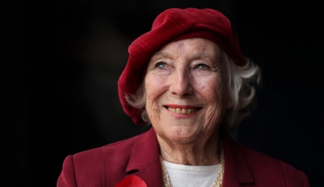 Cantante inglesa Vera Lynn publicará nuevo disco a los 100 años