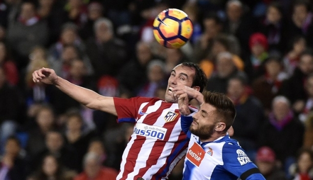 Godín dos semanas de baja por lesión muscular 