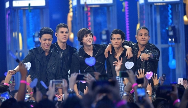 CNCO y su “Reggaetón lento” llegan al Palacio Peñarol en mayo