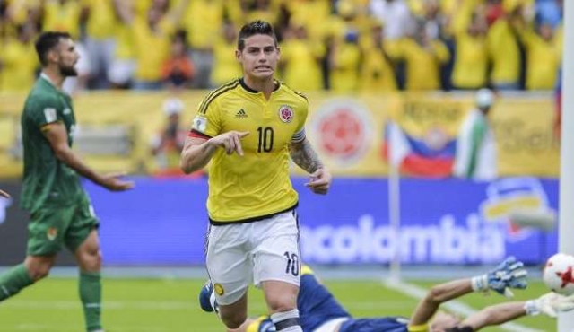 Colombia sufre pero sigue en la pelea 
