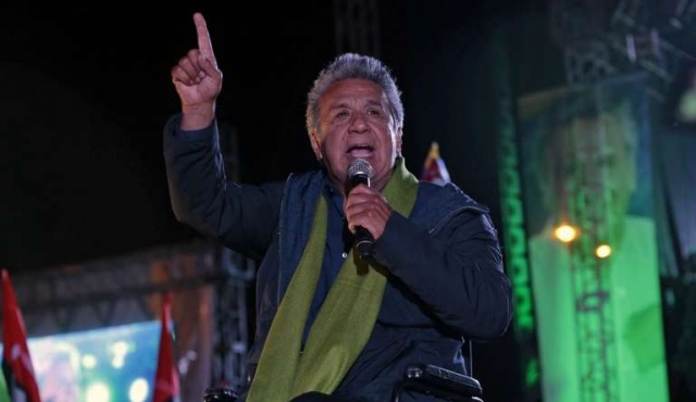 Ecuador vota en balotaje clave para la izquierda latinoamericana