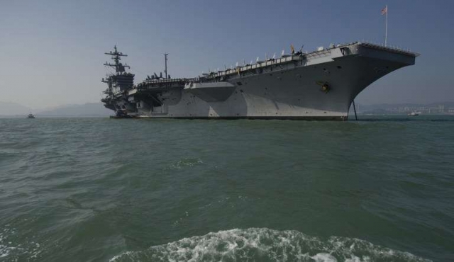 Portaaviones de EE.UU y su flota se dirigen a la península coreana