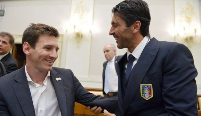 Buffon dice que la “MSN” es una “fuerza devastadora”