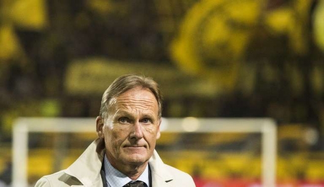 “Son imágenes que no podremos quitarnos de la cabeza”, dice el director del Dortmund