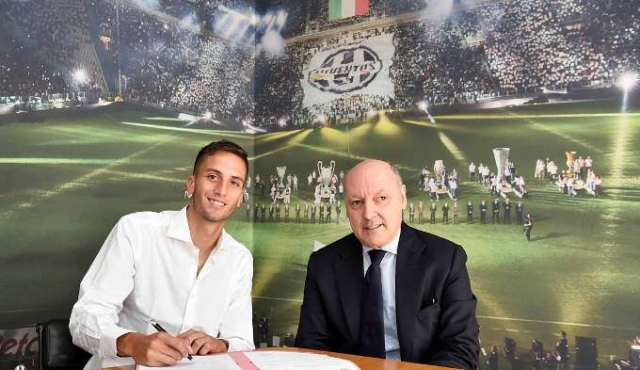 Bentancur firmó por cinco años con Juventus