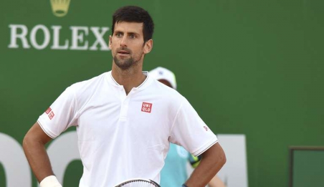 Djokovic retrasa su regreso al renunciar al torneo de Abu Dabi​