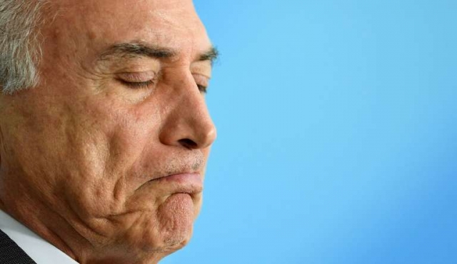 Corte Suprema de Brasil autoriza investigar a Temer