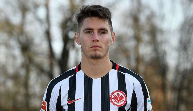 Guillermo Varela suspendido en Alemania por hacerse un tatuaje