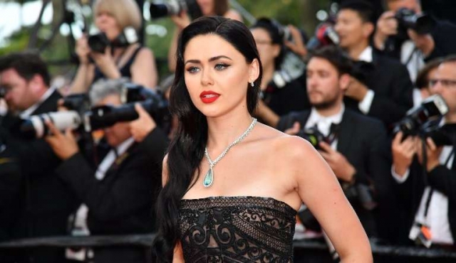 Las “influencers” de Instagram se abren paso en la alfombra roja de Cannes